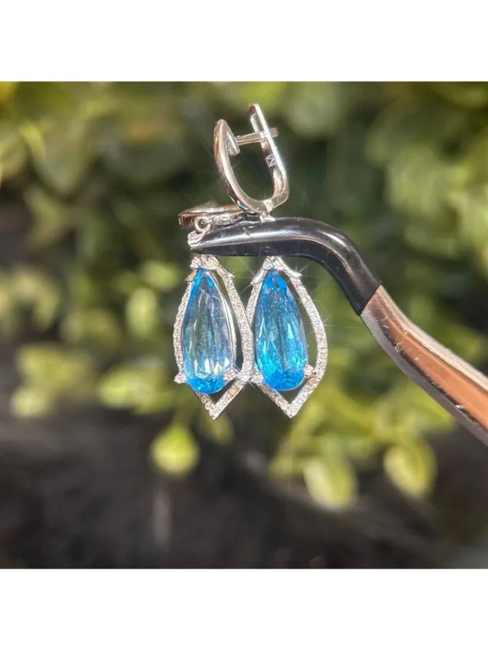 Stunning 14K Gold Blue Topaz/Diamonds Dangle‎ Earrings